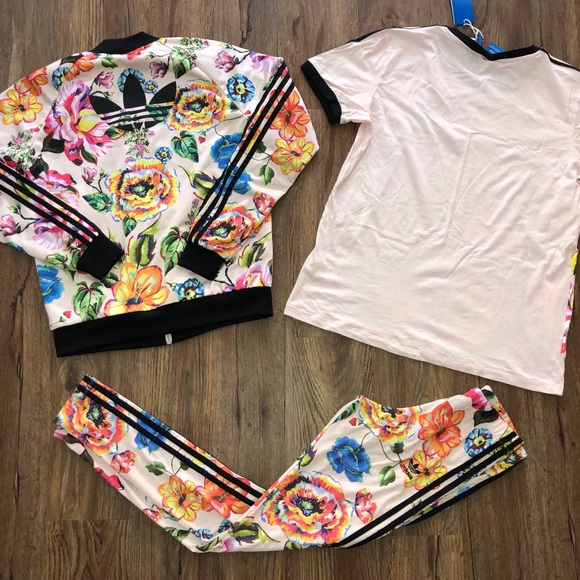*SOLD* Adidas Floralita Bundle Jacket Legging Tee - Picture 10 of 16